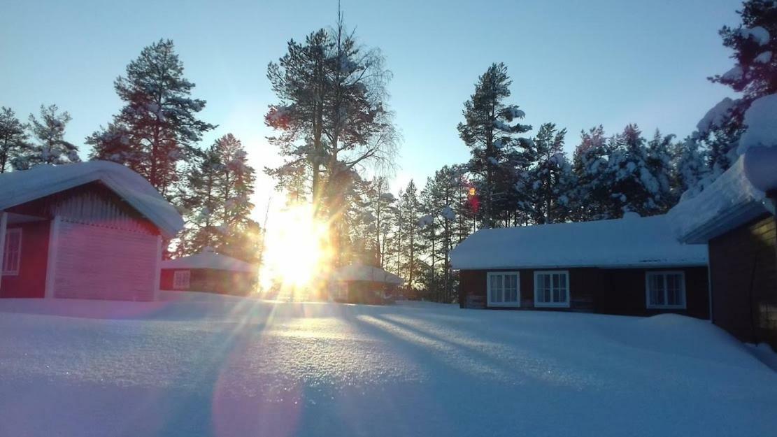 Pajala Cottages Route 99 외부 사진